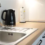 Modernes Mit Terrasse, Ruhig & Gute Anbindung Ins Zentrum Apartmán *